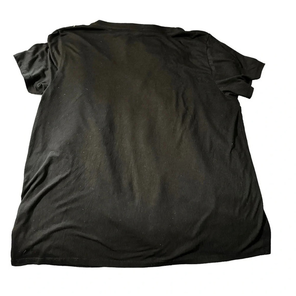 Disney Star Wars women's 2XL black v-neck shirt - Picture 2 of 3